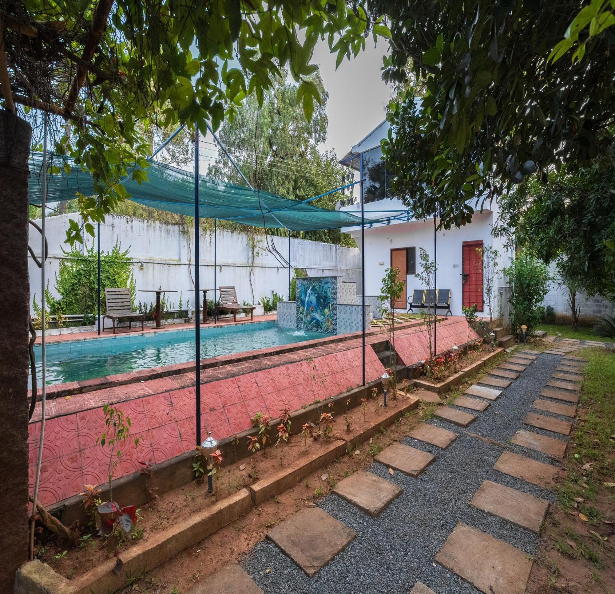 Ntr Garden Hotel Auroville Bagian luar foto