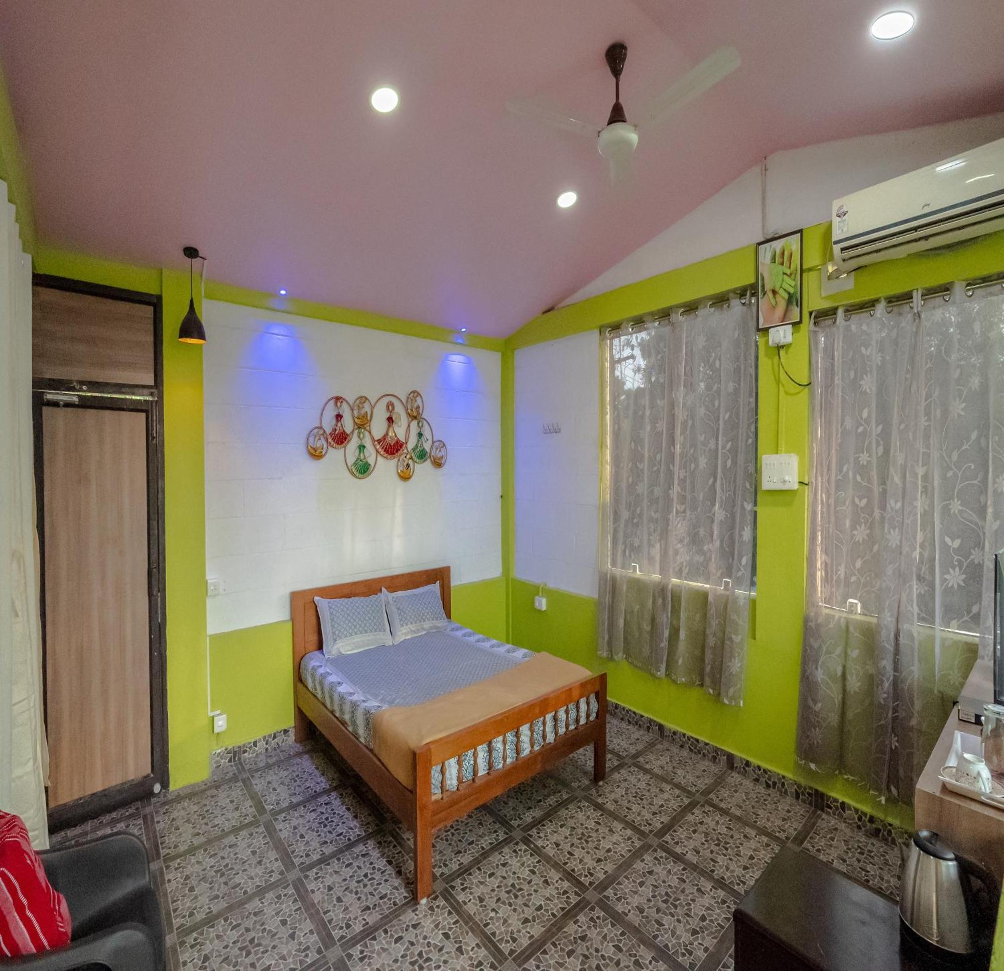 Ntr Garden Hotel Auroville Bagian luar foto