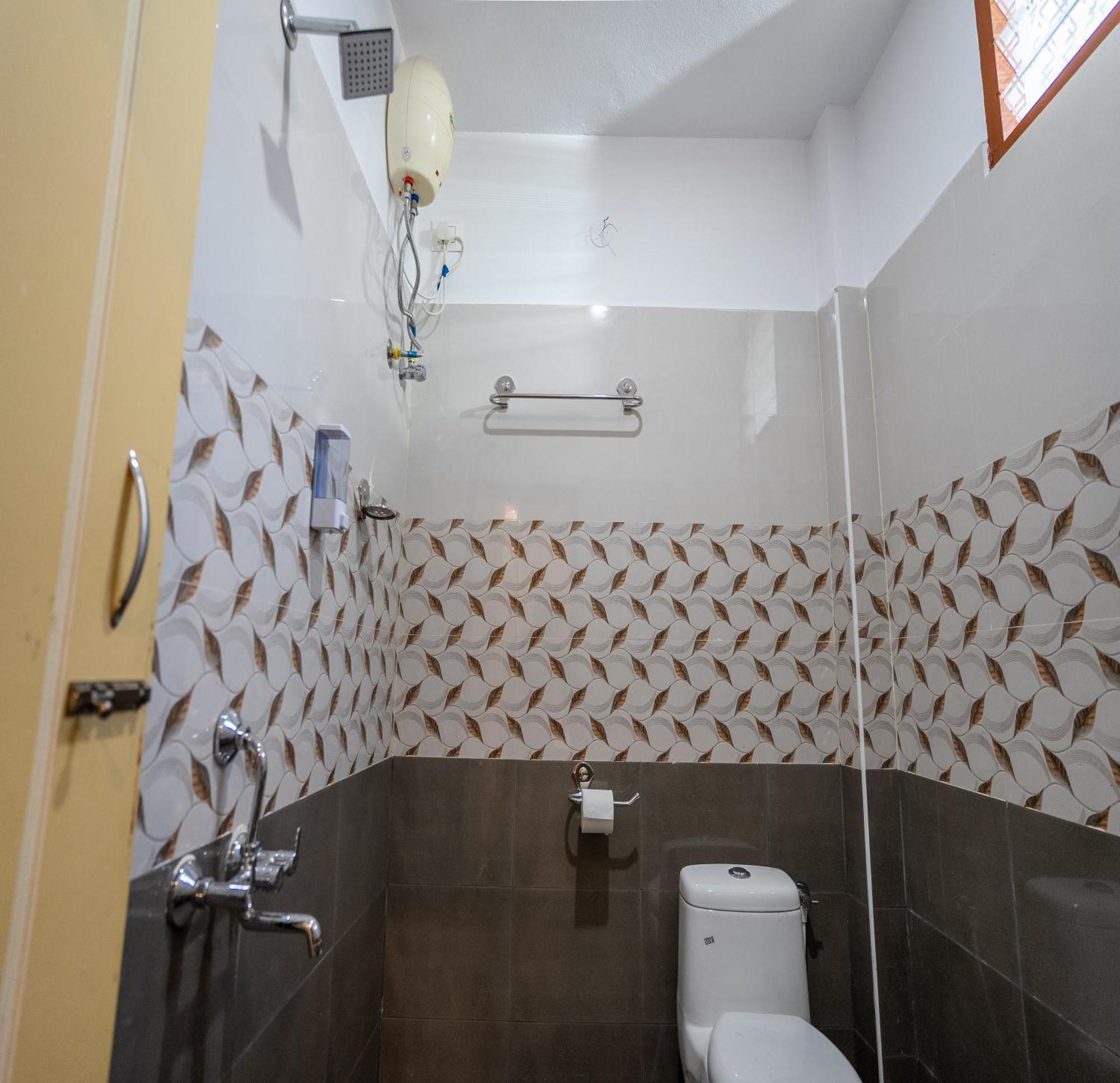 Ntr Garden Hotel Auroville Bagian luar foto